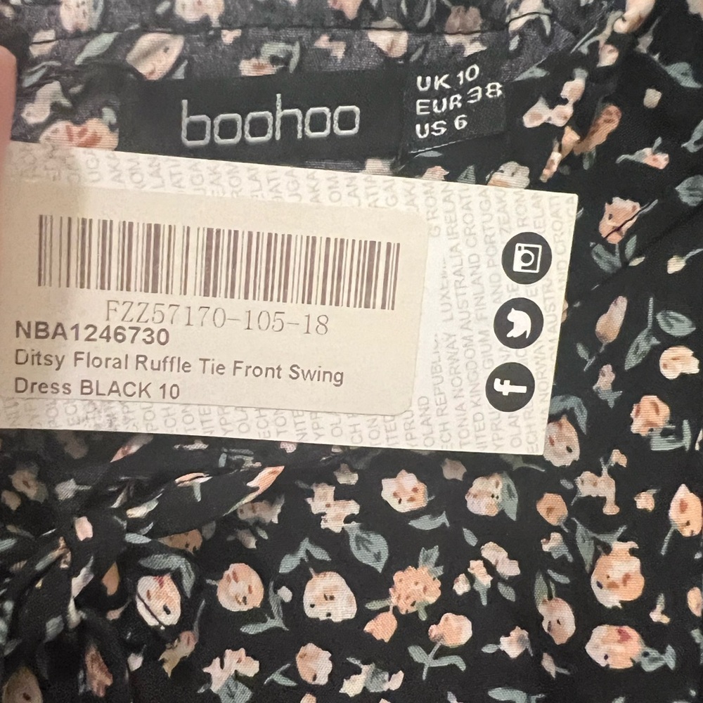 DITSY FLORAL RUFFLE TIE FRONT SWING DRESS *NWT* BOOHOO - Picture 5 of 5